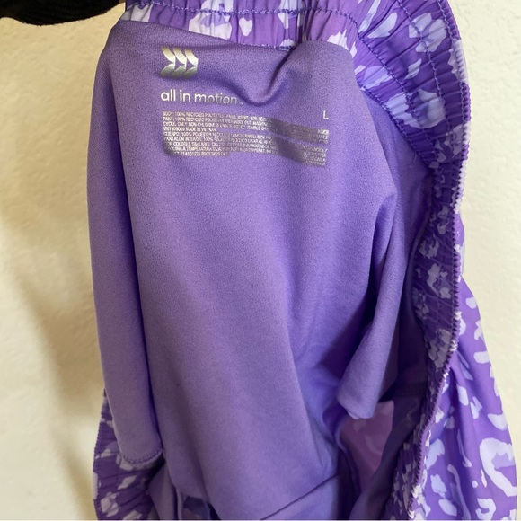 All In Motion Midrise Run Purple Cheetah Print Shorts Size L - Picture 6 of 8